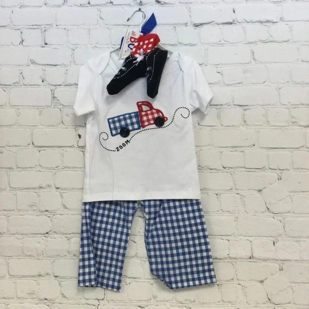 NWT Mudpie All Boy 3 Pc Outfit size 2/3